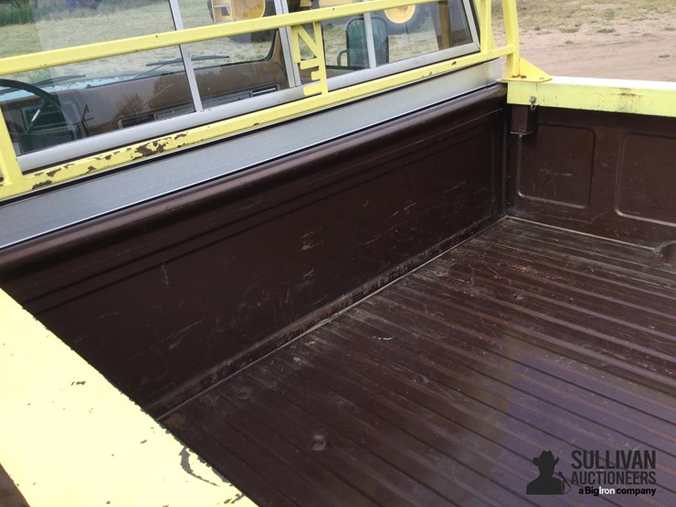 1979-gmc-25-sierra-classic-4x4-pickup-image-12