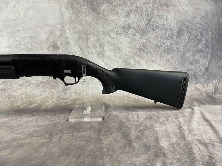 #4133-•-tristar-cobra-field-black-,-12-ga.-pump-action-shotgun,-sn:-krp006771,-(neenah,-wi)-image-8