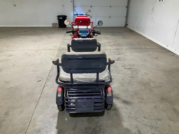 #1283-•-irgc40-mini-golf-cart*---middlefield,-oh-image-2