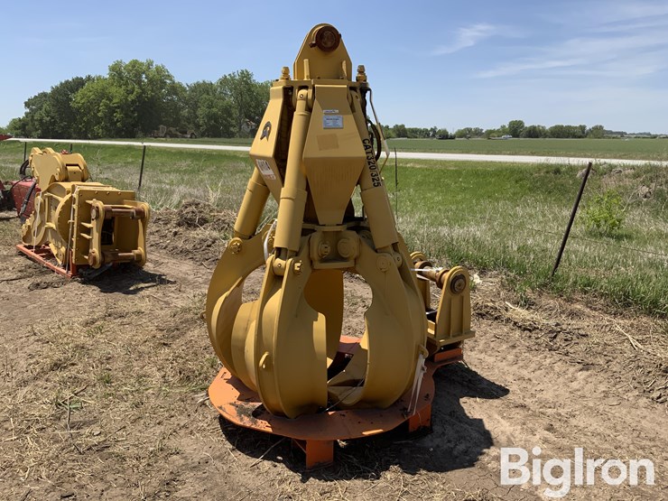 2023-jisan-jso2200bs-hydraulic-excavator-grapple-attachment-image-1