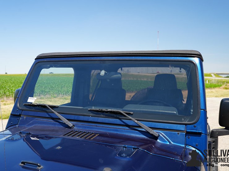 2004-jeep-wrangler-image-13