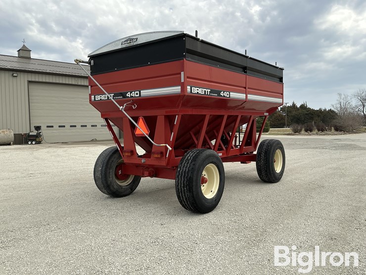 unverferth-brent-gt440-grain-wagon-image-5