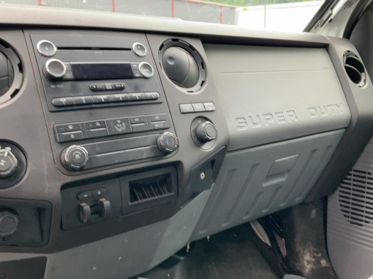 2015-ford-f250-image-24