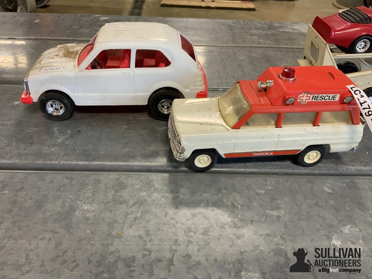 tonka-&-strombecker-toy-cars-image-8