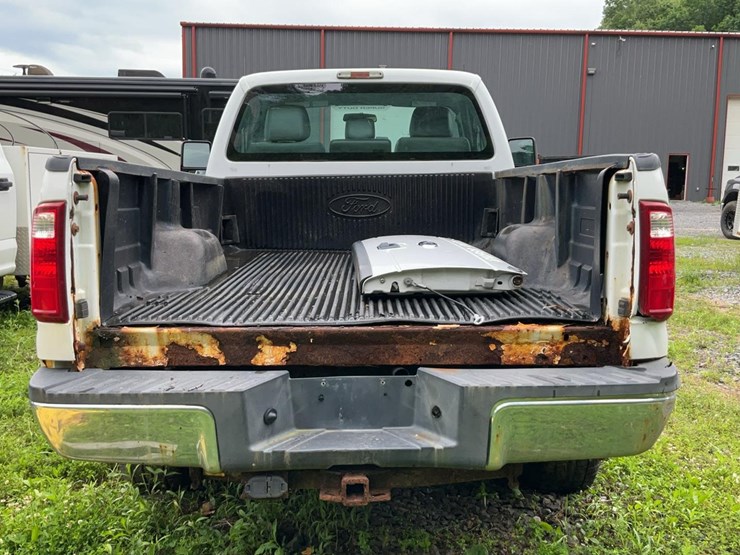 2015-ford-f250-image-12