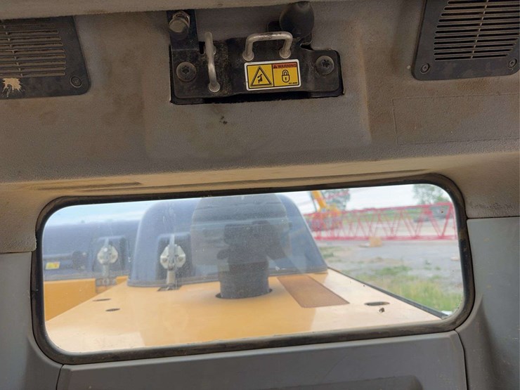 2014-caterpillar-336e-image-73