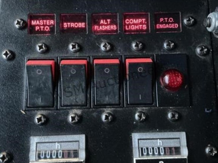 2012-ford-f550-image-27