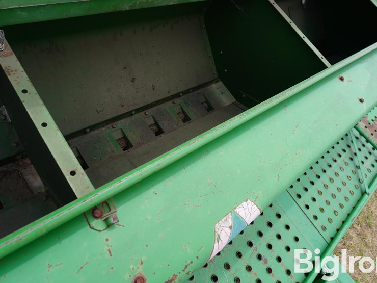 john-deere-750-image-11