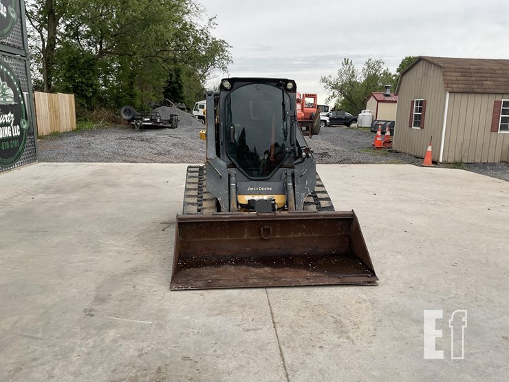 2017-deere-317g-image-7
