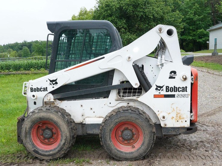 2015-bobcat-s650-image-2