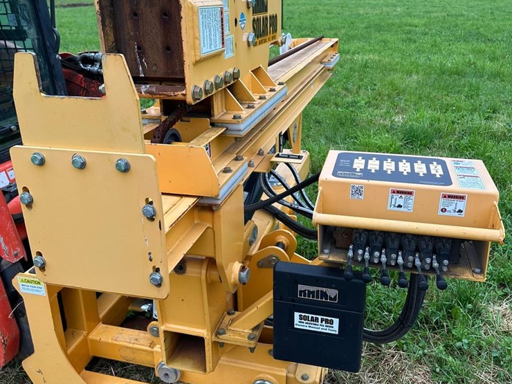 #104-•-2022-rhino-solar-pro-pile-driver-image-8