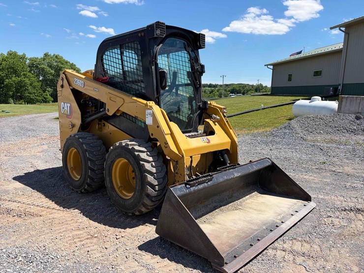 caterpillar-236d3-image-3