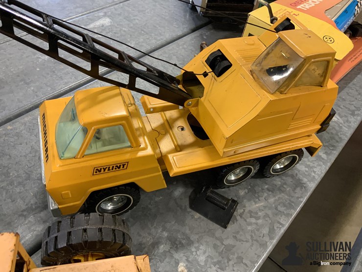 nylint-crane-&-road-grader-image-9