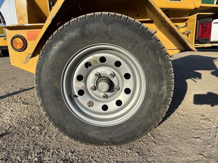 2019-vermeer-bc700xl-image-14