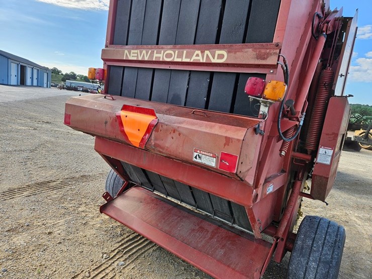 new-holland-664-image-21