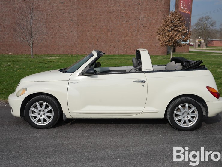 2006-chrysler-pt-cruiser-image-14