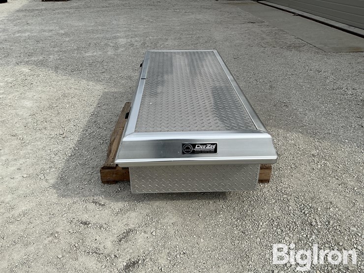 dee-zee-platinum-pickup-tool-box-image-8