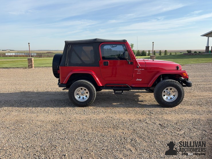 1998-jeep-wrangler-sport-image-4