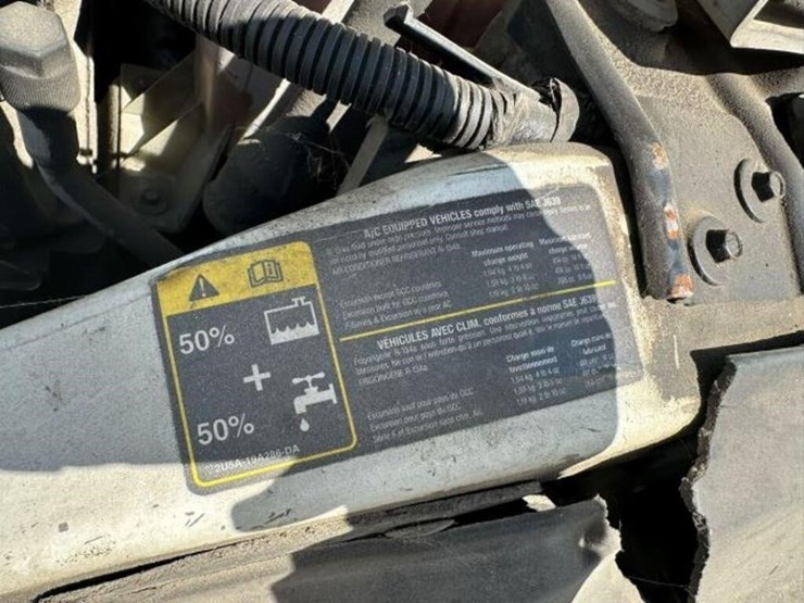 2002-ford-f550-image-21