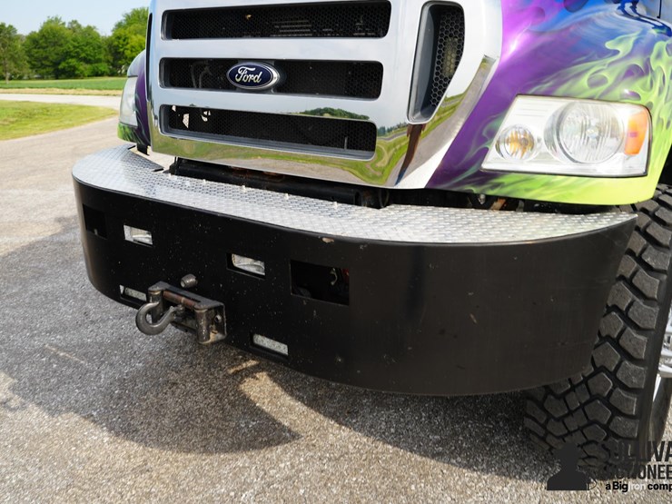 2007-ford-f650-image-9