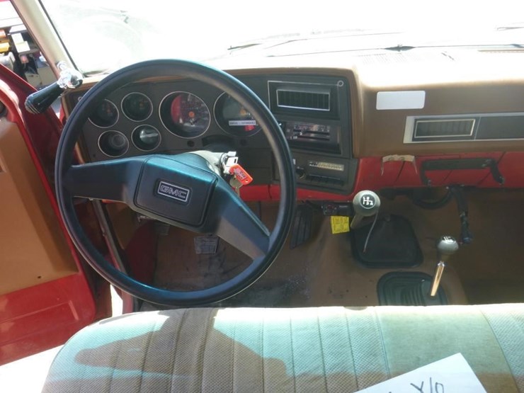 1989-gmc-3500-image-9