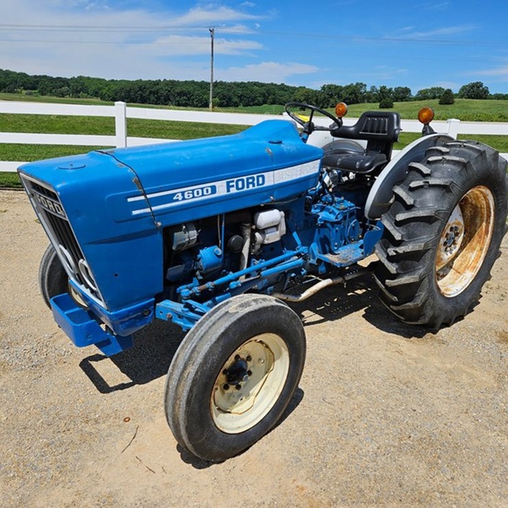 1980 FORD 4600