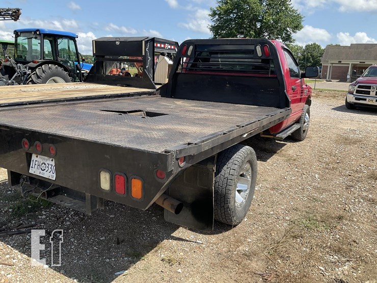 2009-dodge-3500-image-4
