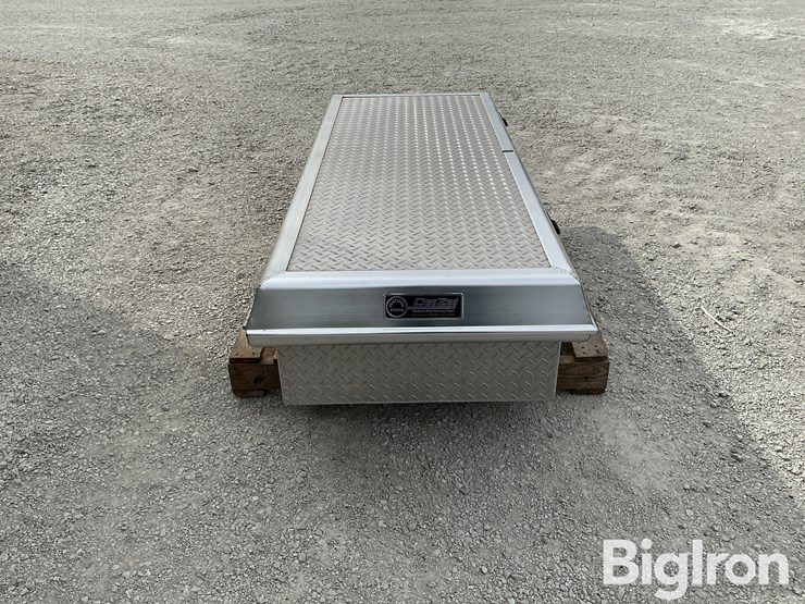 dee-zee-platinum-pickup-tool-box-image-4