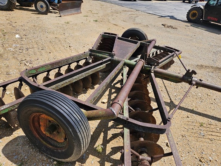 john-deere-10-image-14