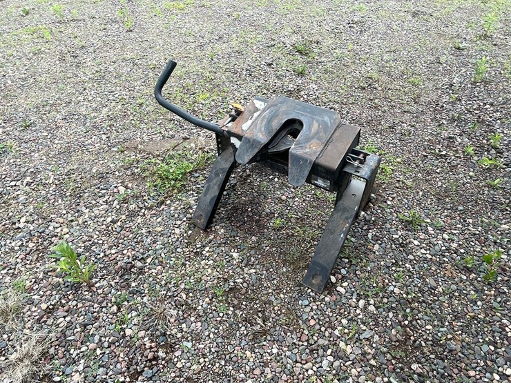 #4932-•-husky-15k-camper-5th-wheel-hitch-image-4