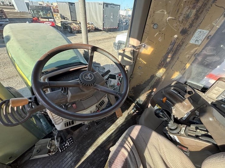 john-deere-6420-image-28