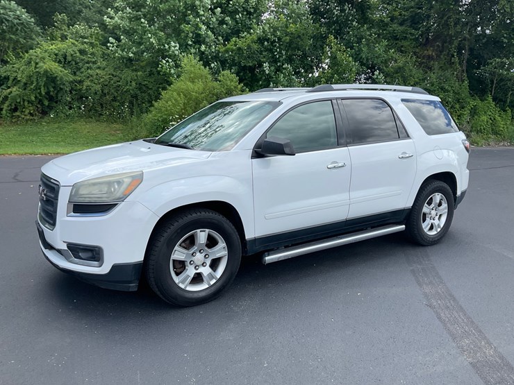 2016-gmc-acadia-image-1