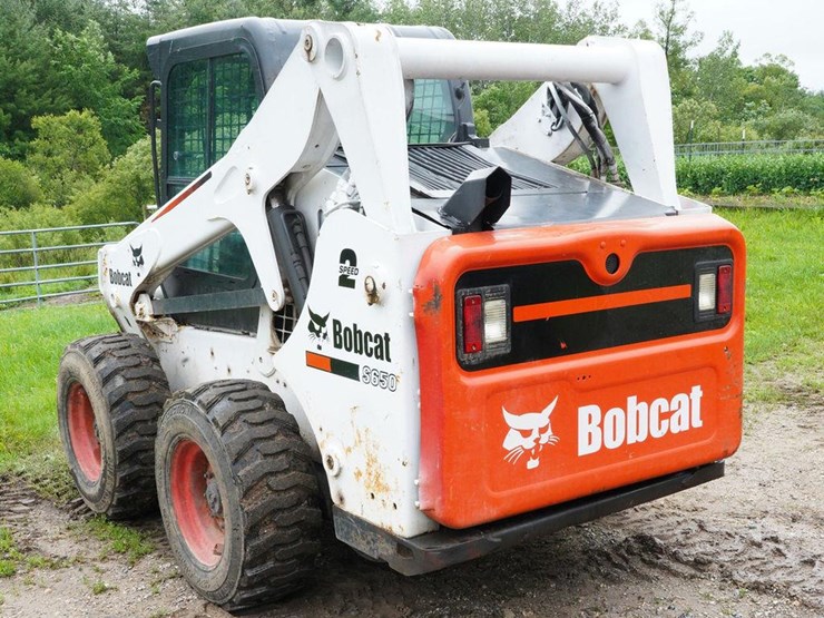 2015-bobcat-s650-image-12