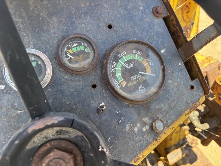 1963-massey-ferguson-30b-image-26