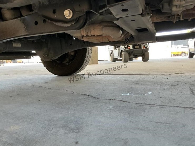 2017-ford-f450-image-28