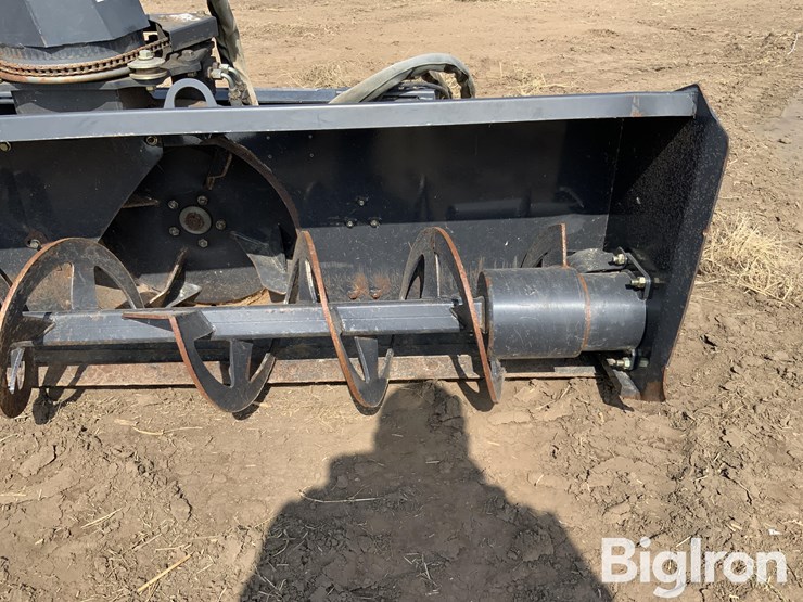 2010-bobcat-sb200-skid-steer-snow-blower-attachment-image-14