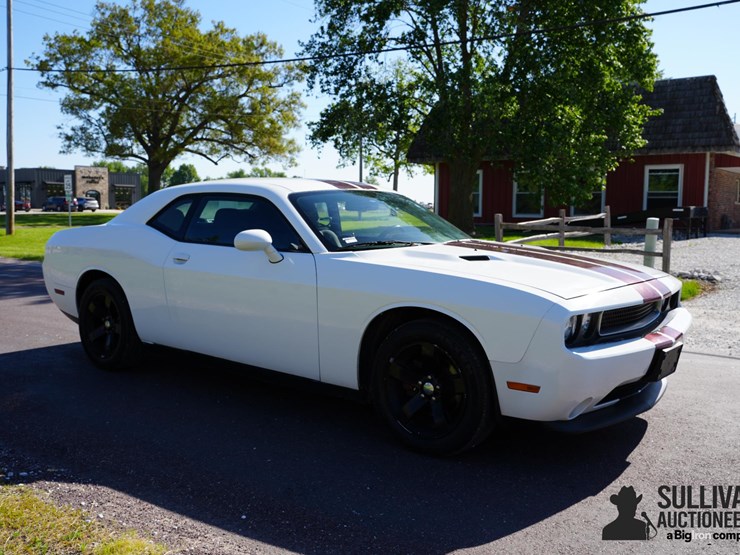 run-#59---2011-dodge-challenger-coupe-image-3