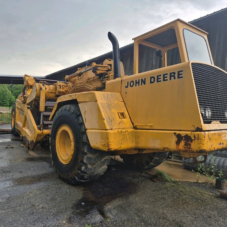 DEERE 762A