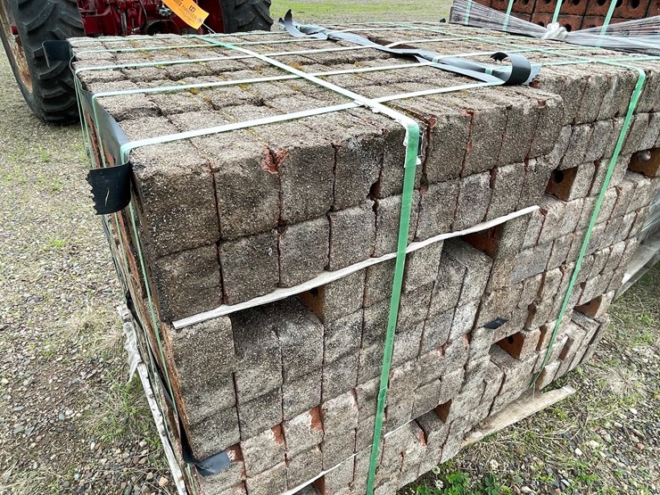 #4959-•-pallet-of-bricks-image-7