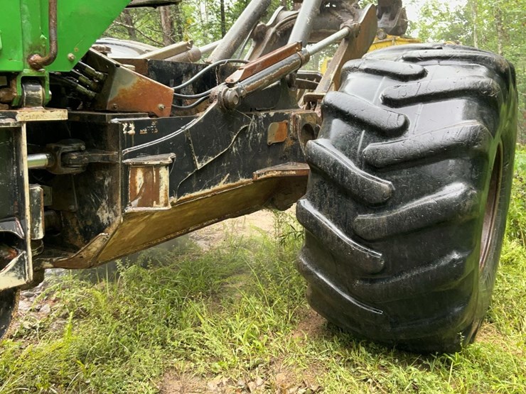 2015-deere-848h-image-20
