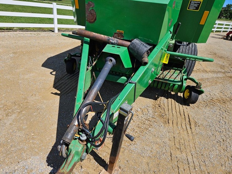john-deere-100-image-9