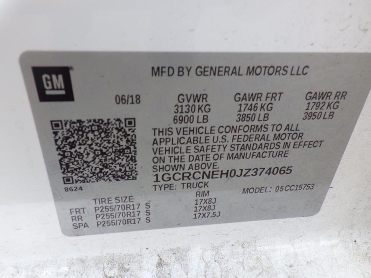 2018-chevrolet-1500-image-16