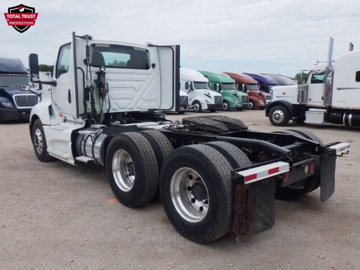 2019-international-lt-image-11