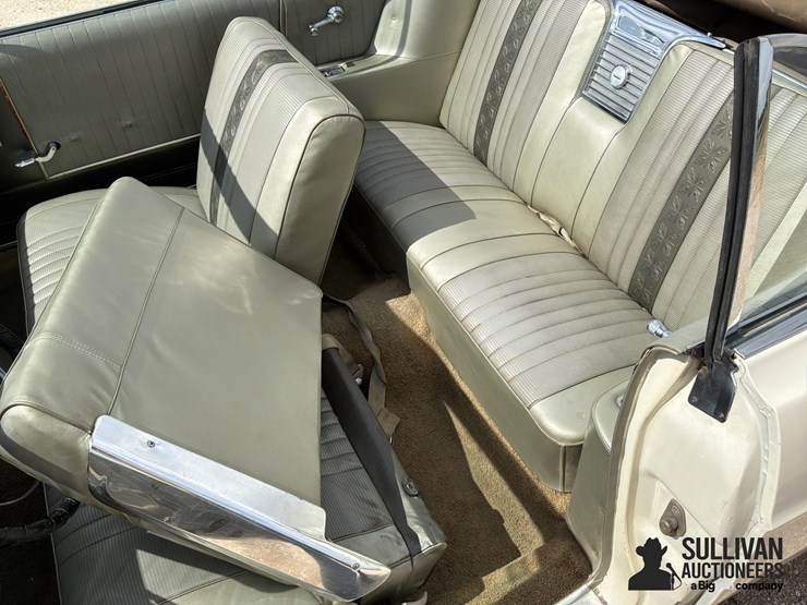 1966-ford-500-image-15