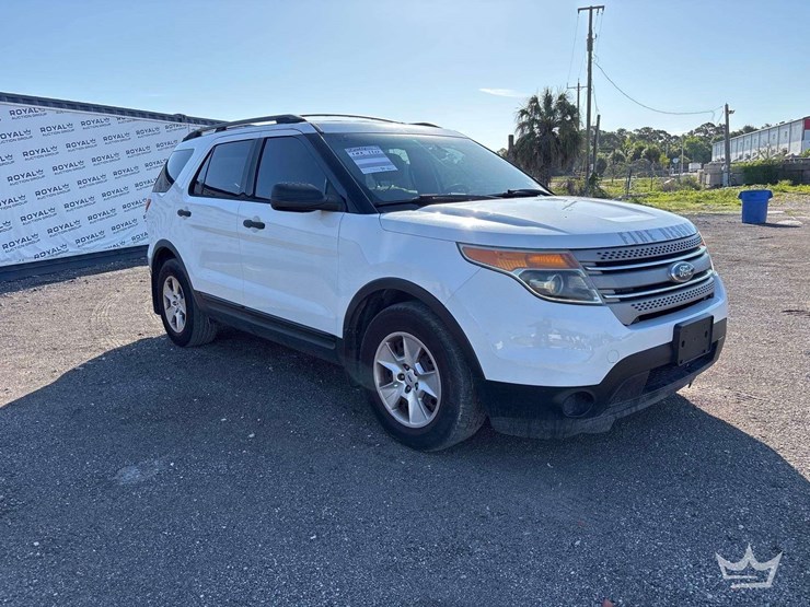 2014-ford-explorer-image-2