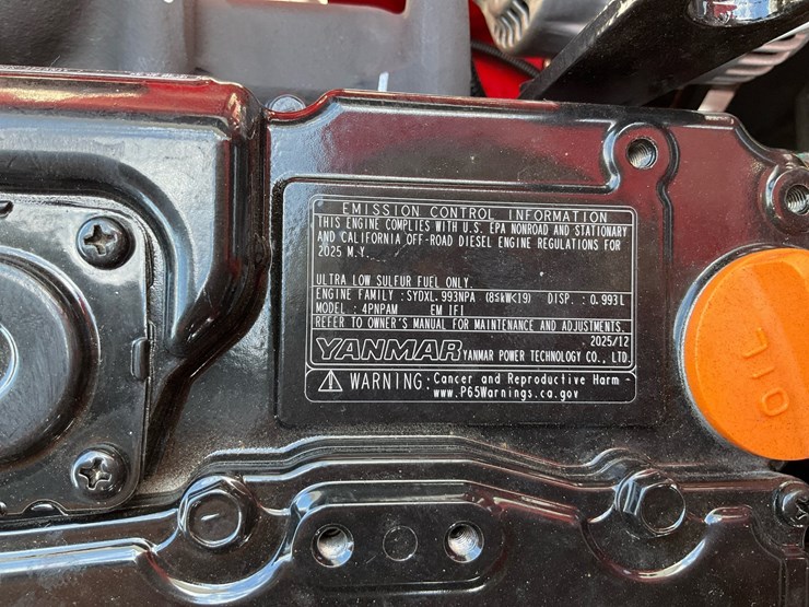 #1016-•-unused-sdlanch-ssl1500-tracked-mini-skid-steer-loader-image-10