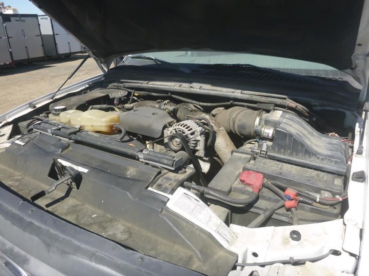 2002-ford-f550-image-24