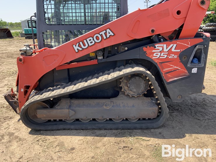 kubota-svl95-2s-image-11