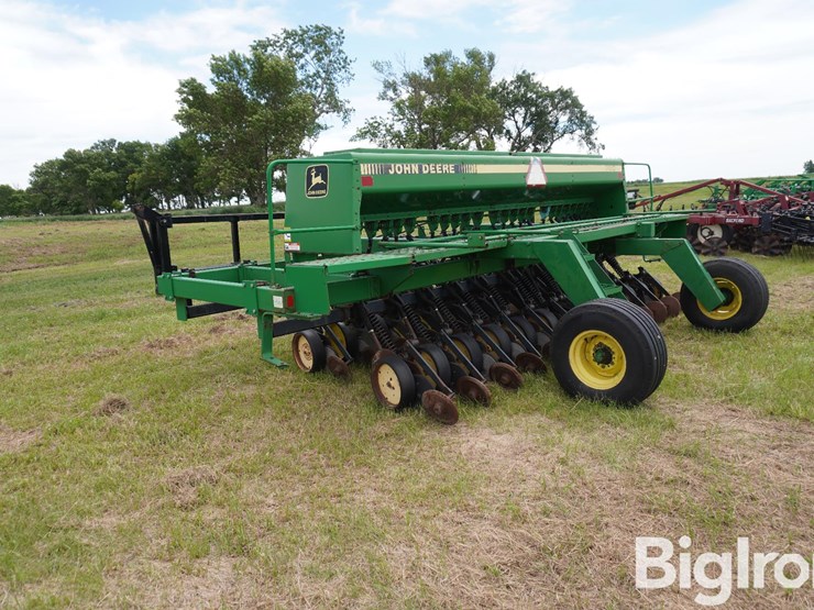 john-deere-750-image-7