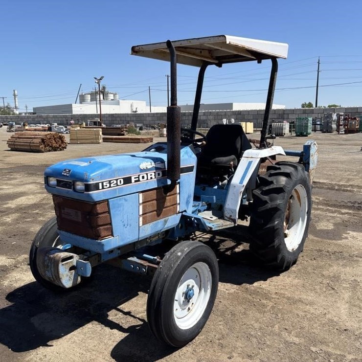 1991 FORD 1520